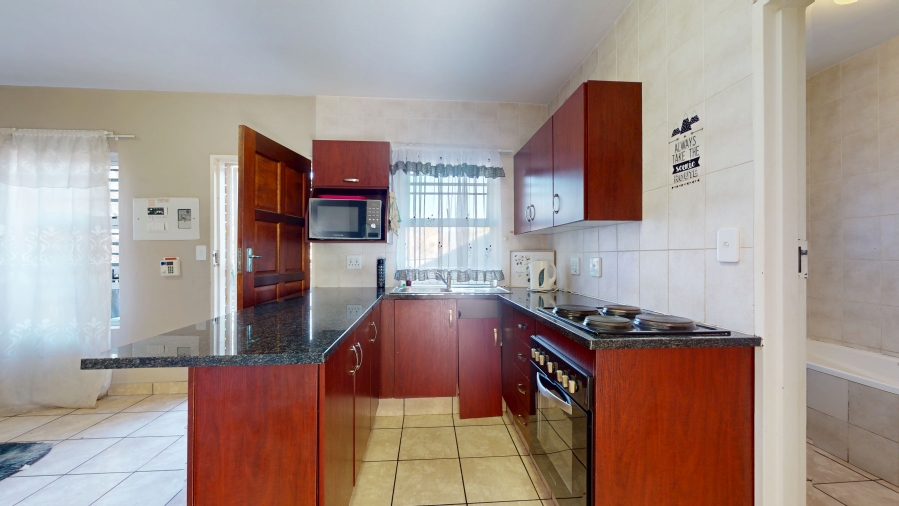 2 Bedroom Property for Sale in Die Bult North West